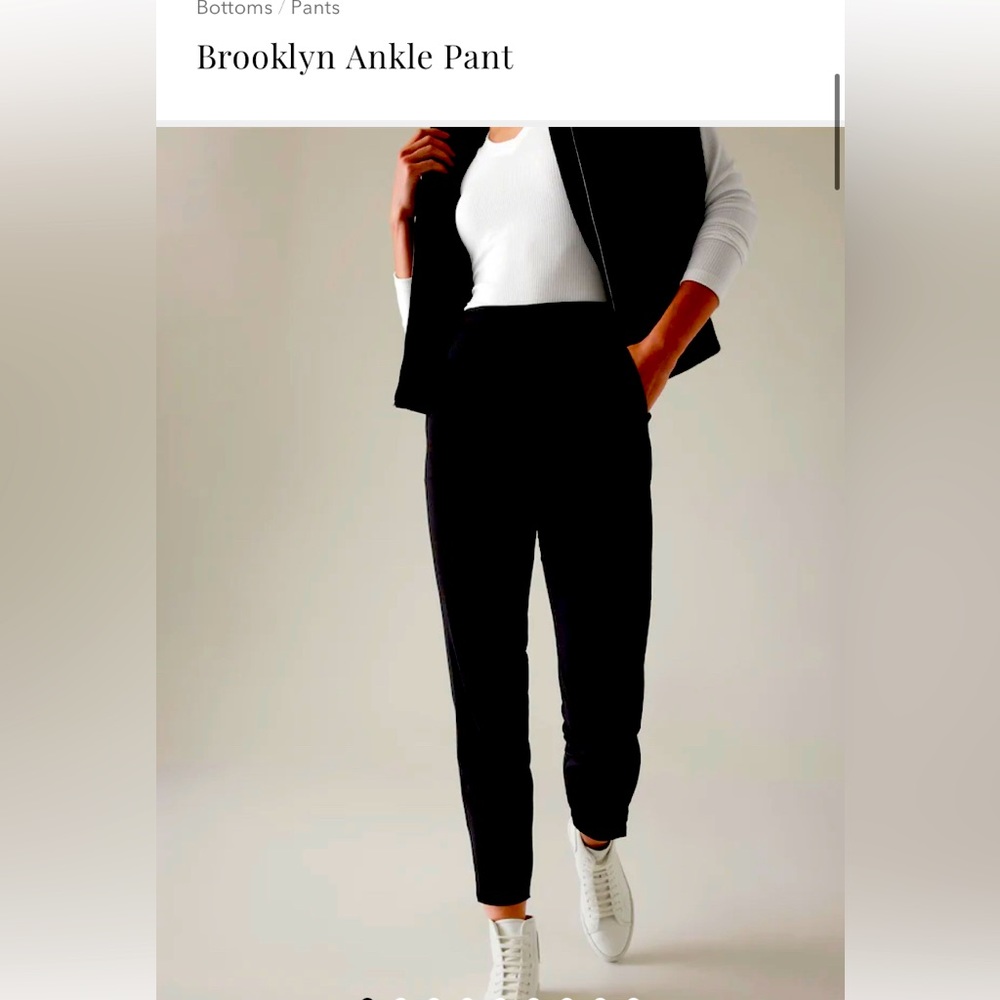 2 pairs of barely worn Athleta pants!